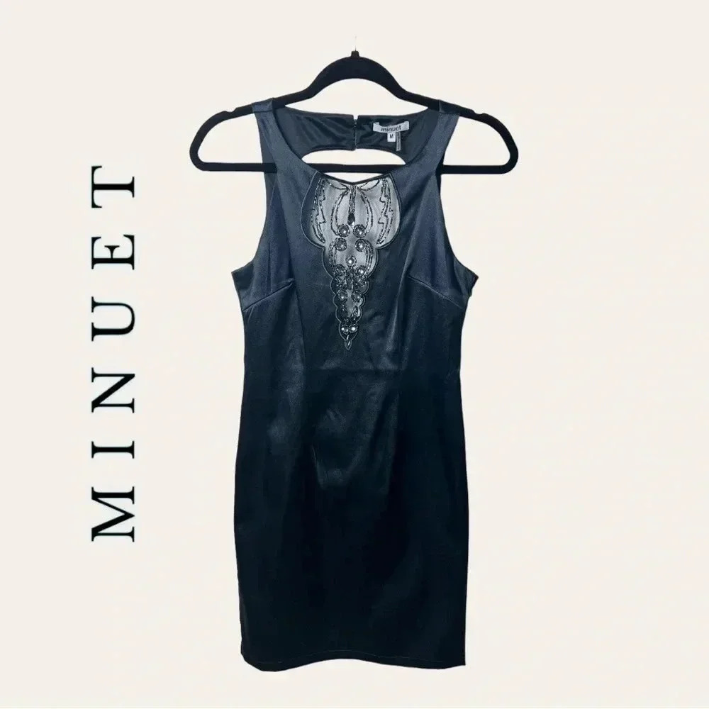 1160.MINUET SEMI FORMAL DRESS WITH BEADING‎ SIZE MEDIUM SHIMMER NAVY BLUE BEADED